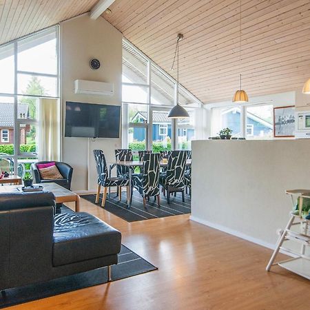 12 Person Holiday Home In Aabenraa Loddenhøj Exterior foto